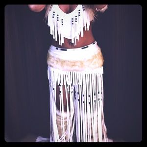 White Indian Costume Deluxe Set Sz M Fuzzy Bear